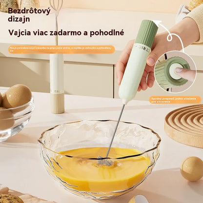 🥚 Bezdrôtový mini ručný mixér – vyšľahá vajcia a napení mlieko za pár sekúnd