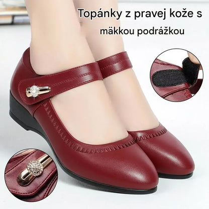 🏆👡【35 – 41】Mäkké kožené topánky pre mamičky – s ohybnou podrážkou a protišmykovým klinovým podpätkom