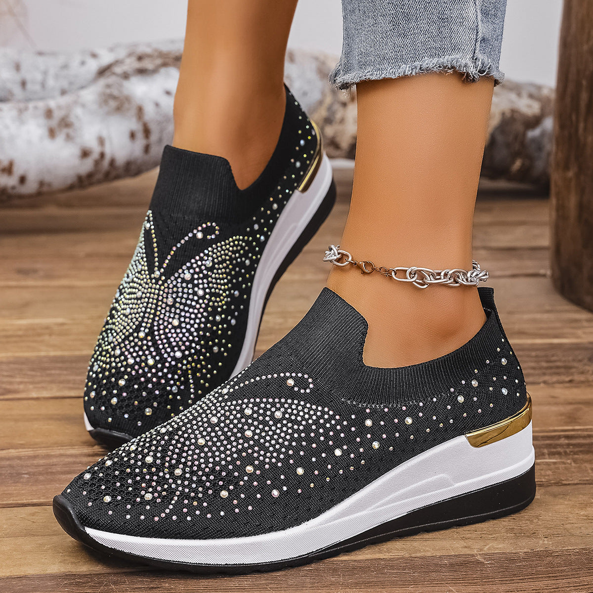 👟Dámske tenisky s motýľmi a kamienkami - trblietajú sa s každým krokom ✨